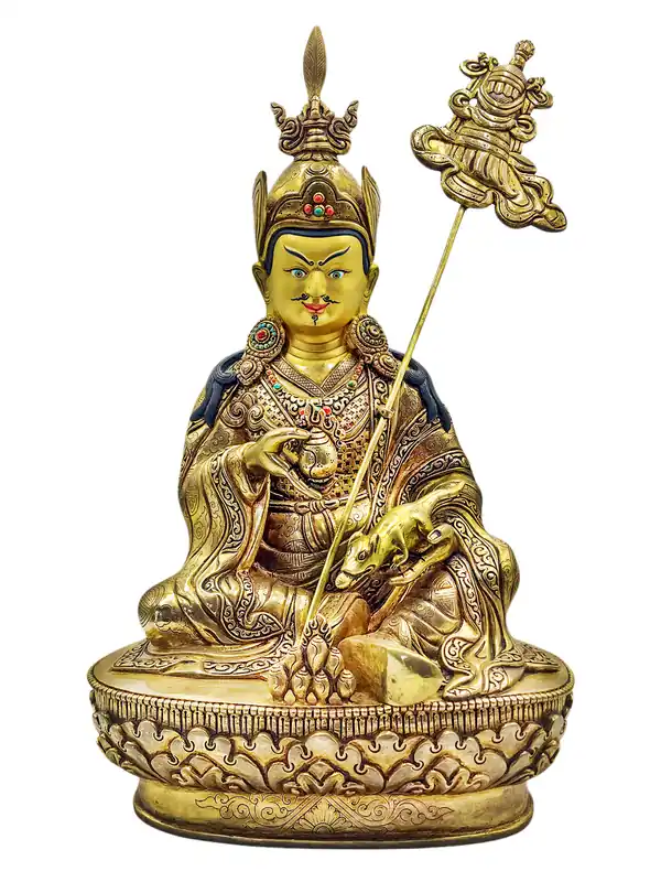 Statue en cuivre de Padmasambhava avec un visage plaqué or et une peinture intricate