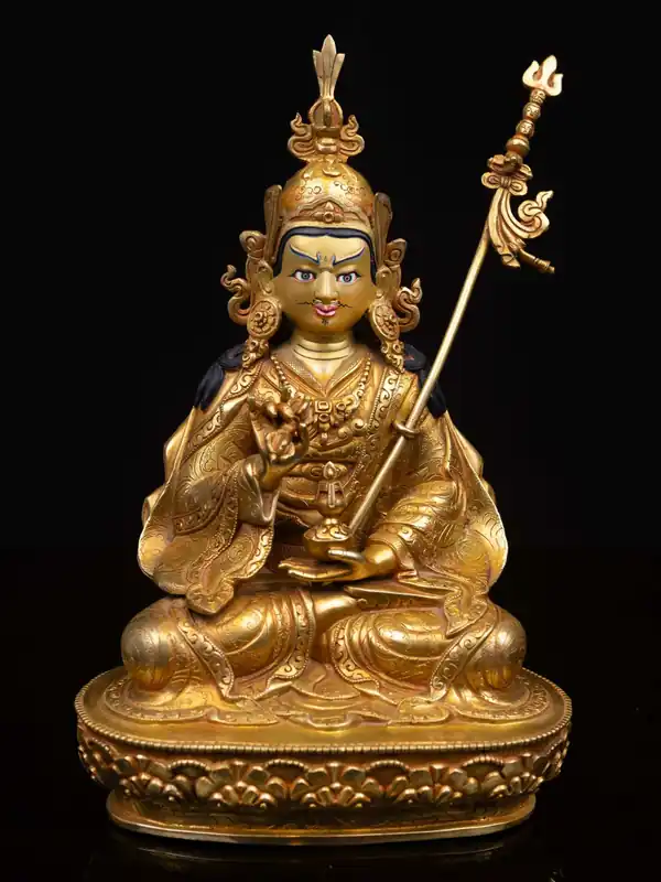 Statue en cuivre de Choke Dorje avec un visage doré