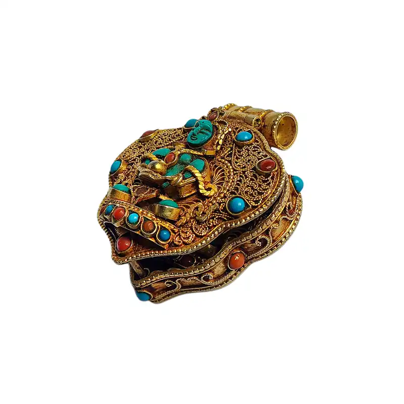 Boîte Ghau tibétaine en argent avec plaquage en or