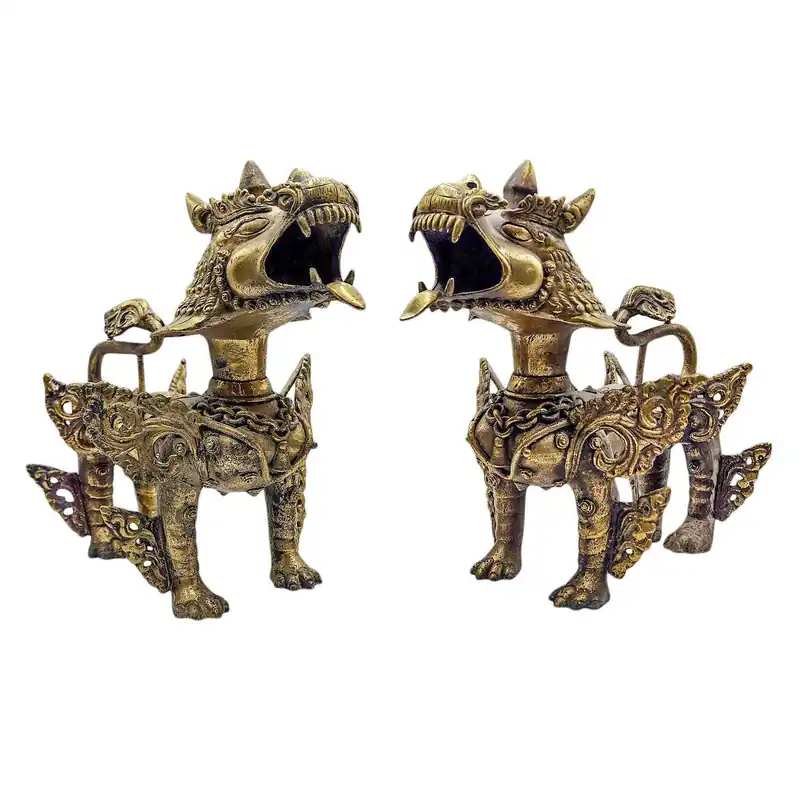 Statue de paire de lions de temple en laiton – Puissants gardiens de la protection et de la force