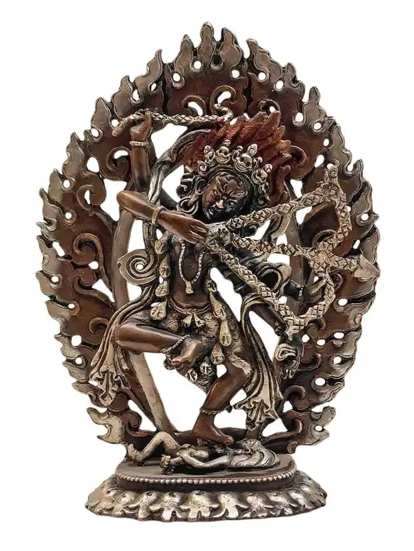 Statue en cuivre de Kurukulla – Déesse de l’Amour et du Pouvoir Magnétique