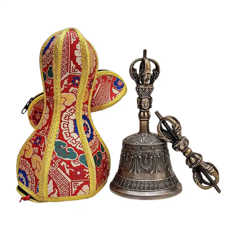 Ensemble de cloche en bronze à finition antique et vajra