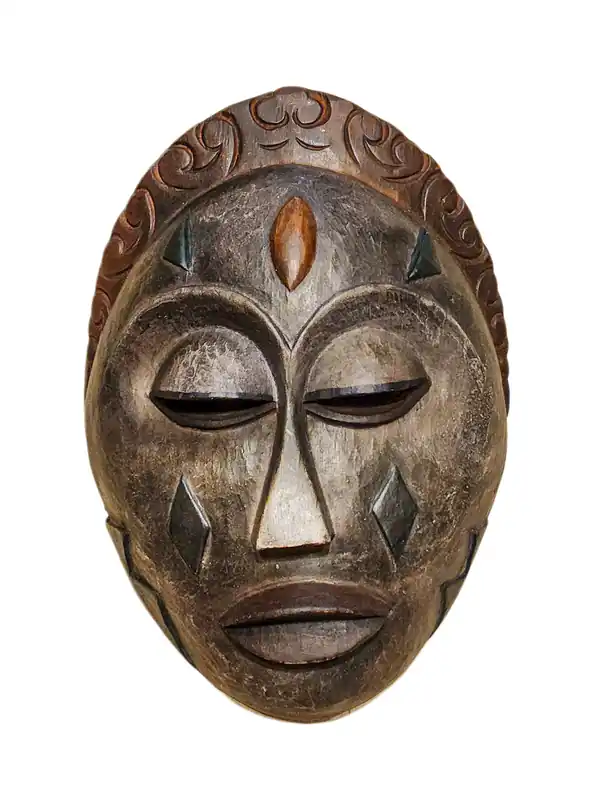 Masque tribal fait à la main en bois de peuplier