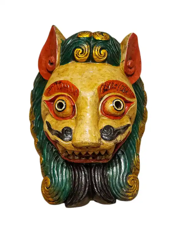 Masque mural en bois du Lion de Neige