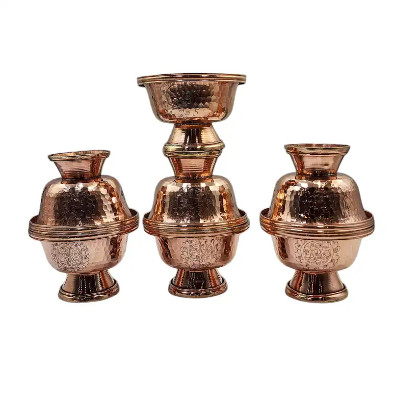 Ensemble de Bols d’Offrande en Cuivre – 7 Pièces Artisanales