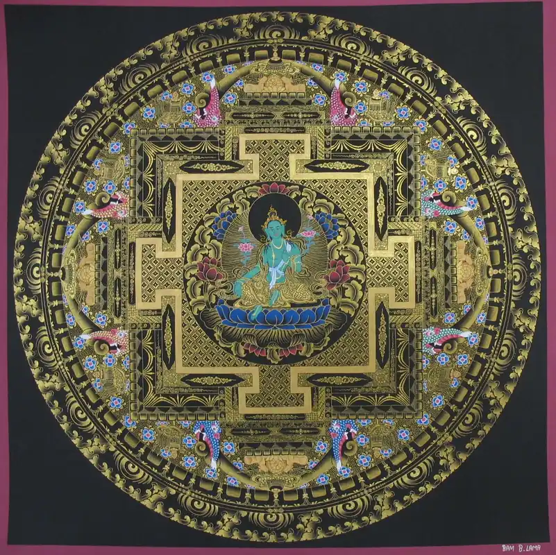 Mandala rituel de la Tara Verte en noir et or