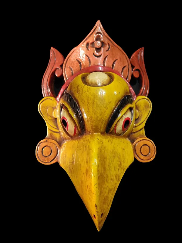 Masque en bois fait main de Garuda