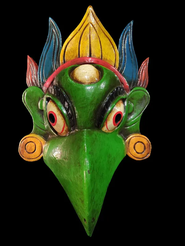 Masque en bois de Garuda – Peinture verte