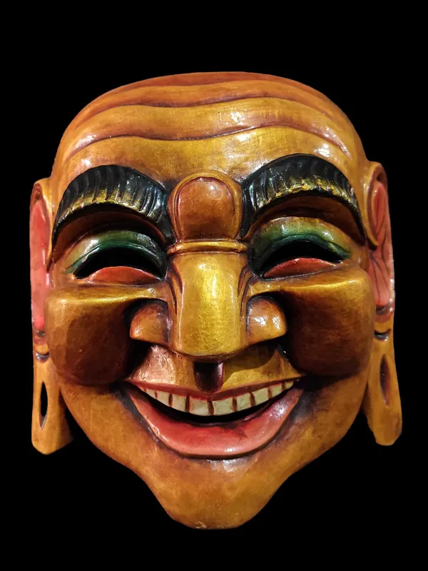 Masque en bois du Bouddha rieur