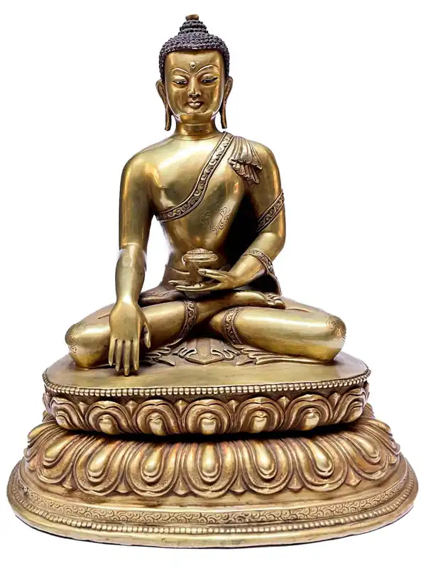 Statue traditionnelle de Shakyamuni Bouddha – Plaquée en cuivre et en or