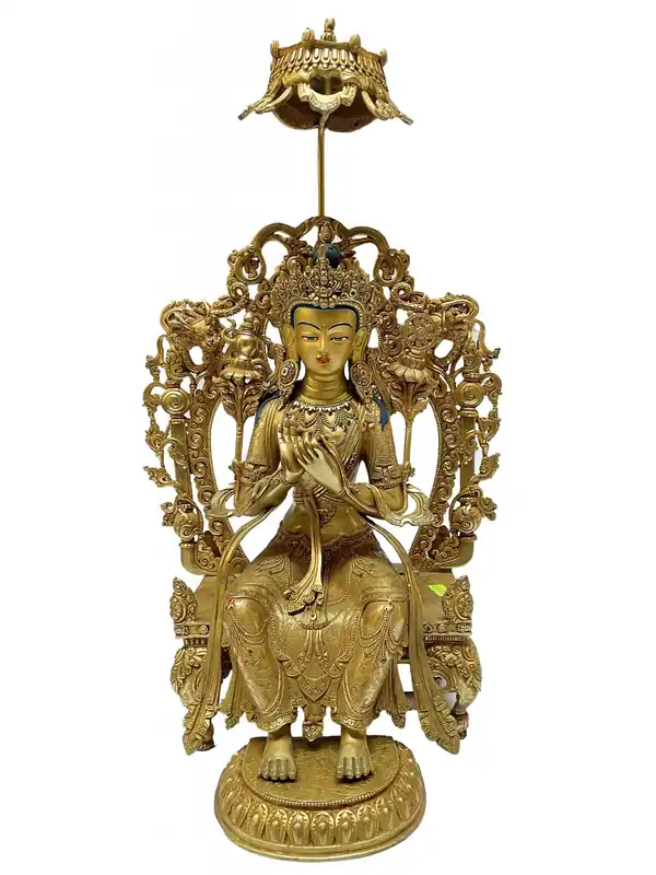 Statue antique du Bouddha Maitreya