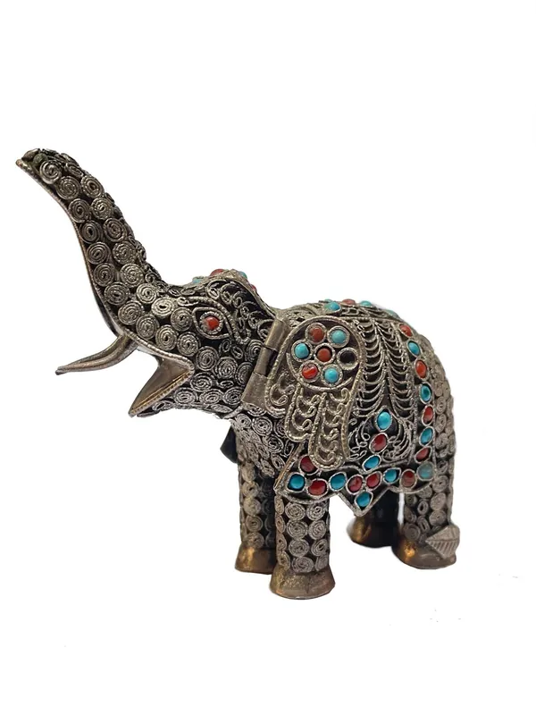 Statue d’éléphant en argent sterling