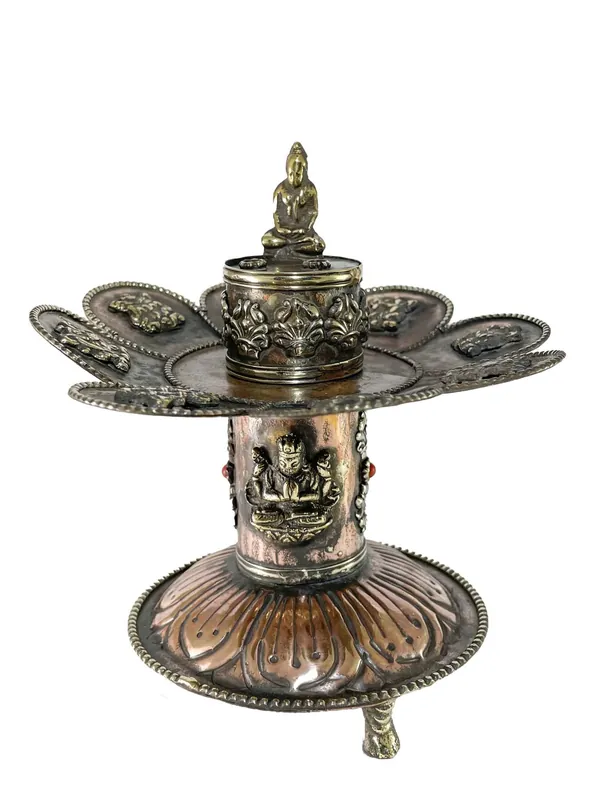 Brûleur d’encens en lotus battu à la main