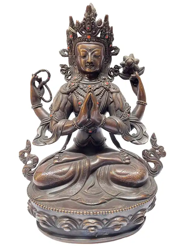 Statue de Chenrezig faite à la main