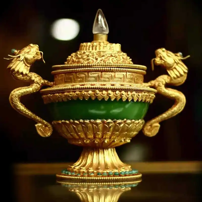 Pot de l’offrande rituelle de riz tibétain