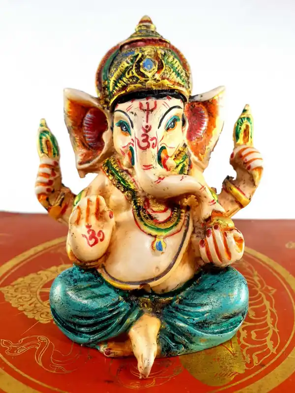 Statue traditionnelle de Ganesh