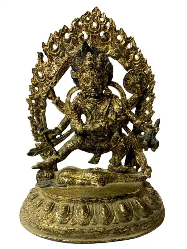Statue bouddhiste d’Akash Bhairav