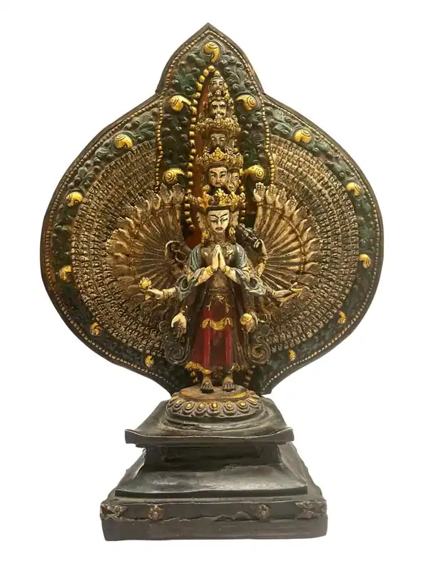 Statue bouddhique de Sahasrabhuja Avalokitesvara à mille bras
