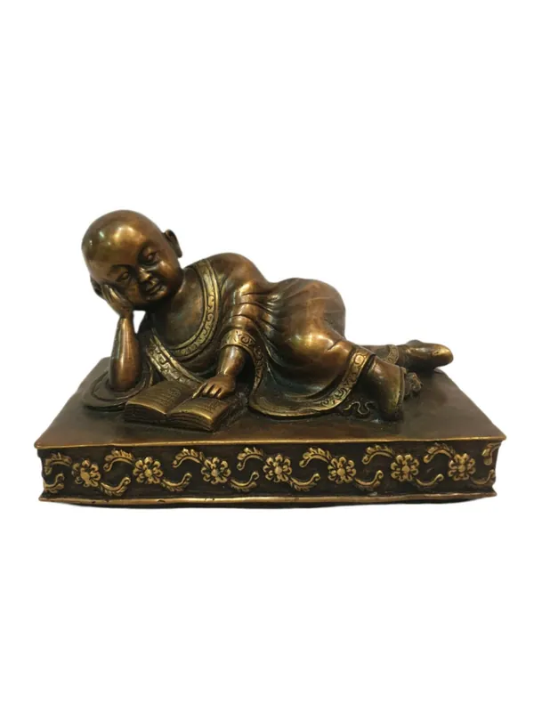 Statue de Gautama Bouddha faite à la main