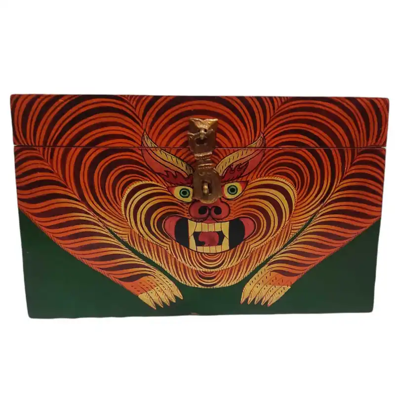Boîte en bois tibétaine avec motif de tigre