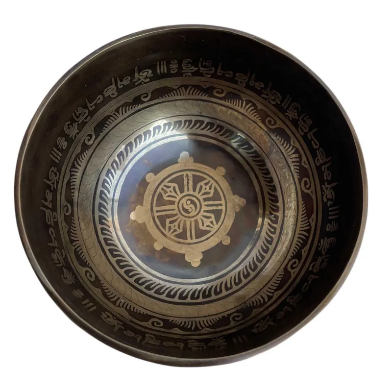 Carving Singing Bowl La sculpture du bol chantant