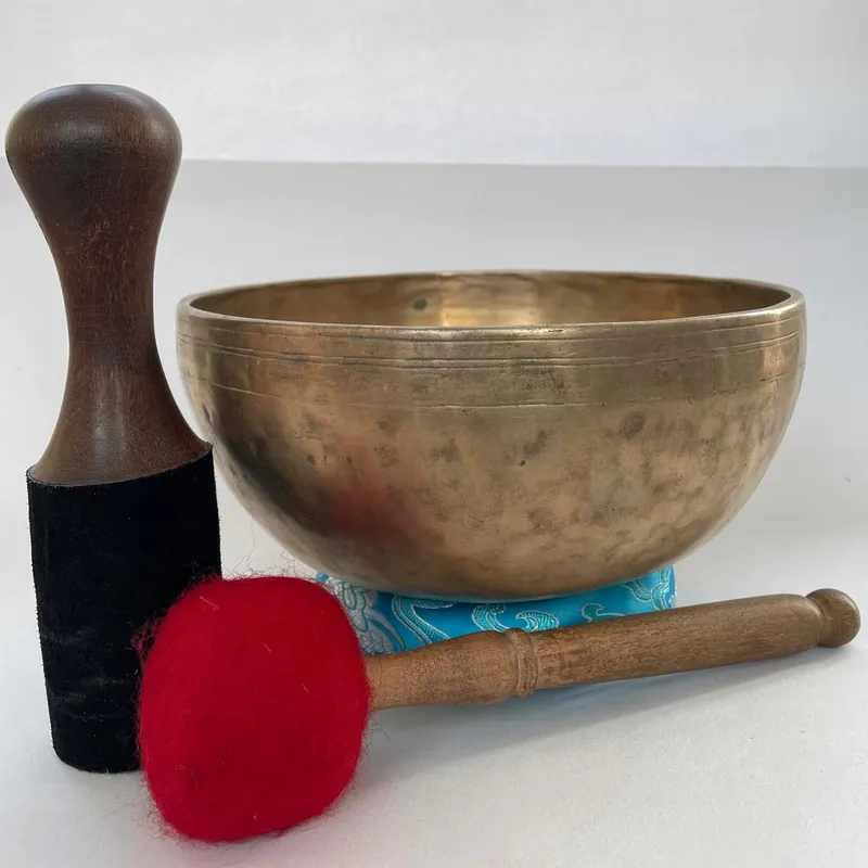 Antique Jambati Singing Bowl