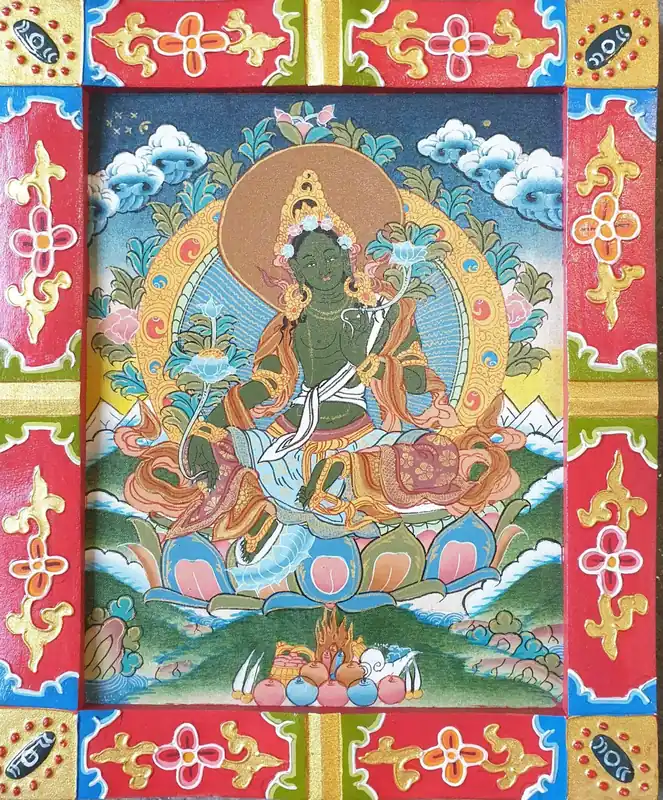 Art thangka rituelle de Tara Verte dans un cadre en bois