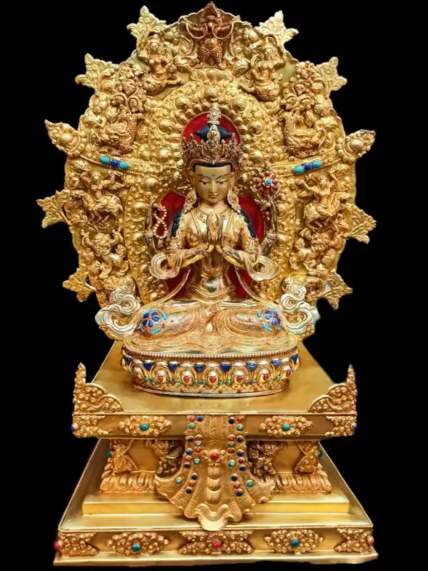 Statue de Chenrezig dorée à l’or 24 carats