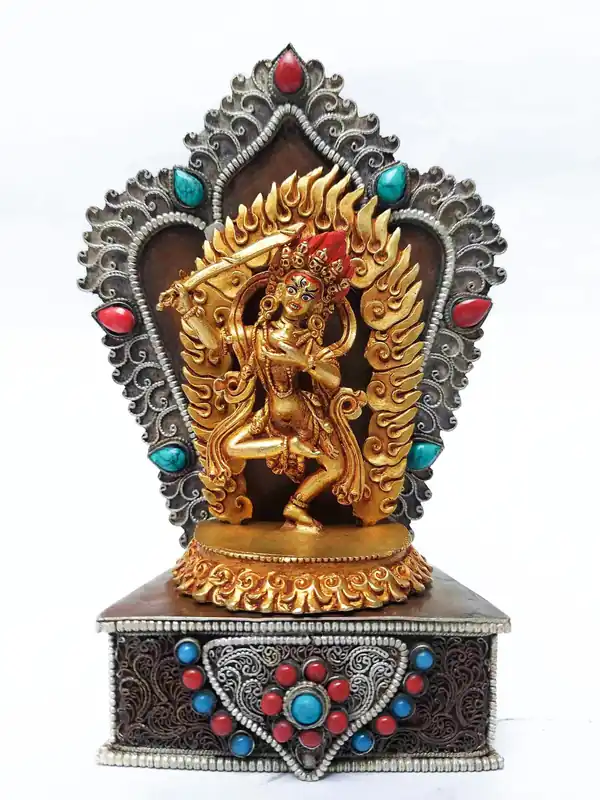 Statue de la yogini Khadga