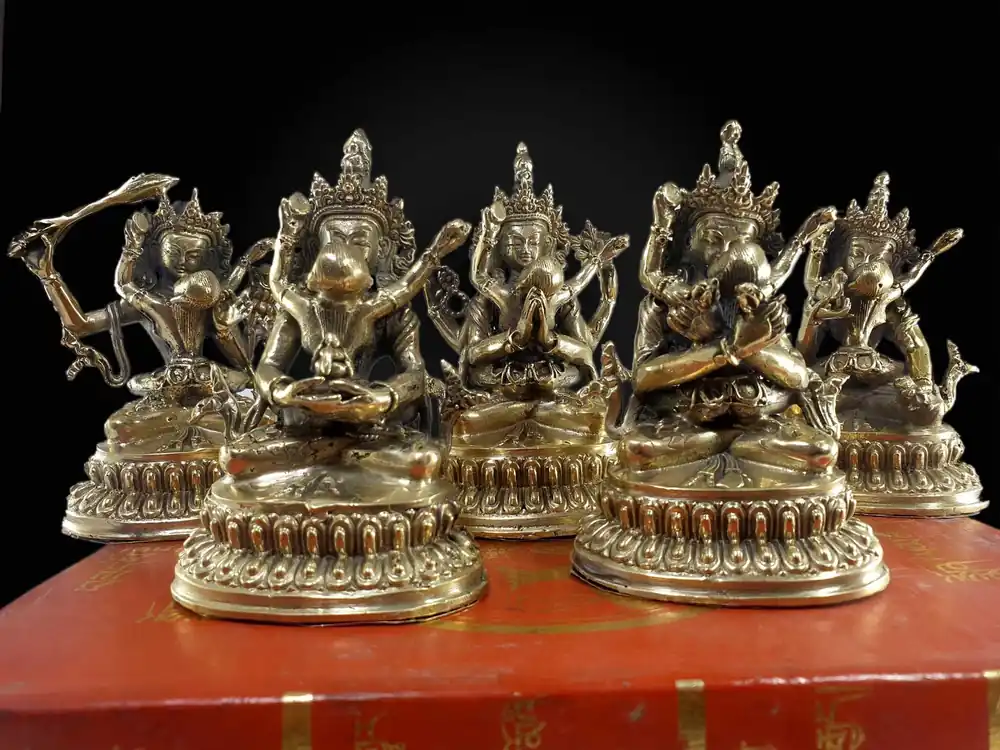 Statue de Bodhisattva en Cuivre ou Laiton