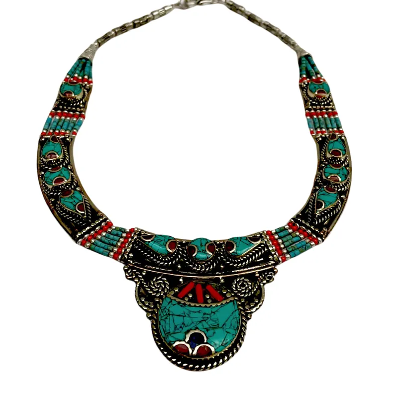 Collier tribal népalais en métal