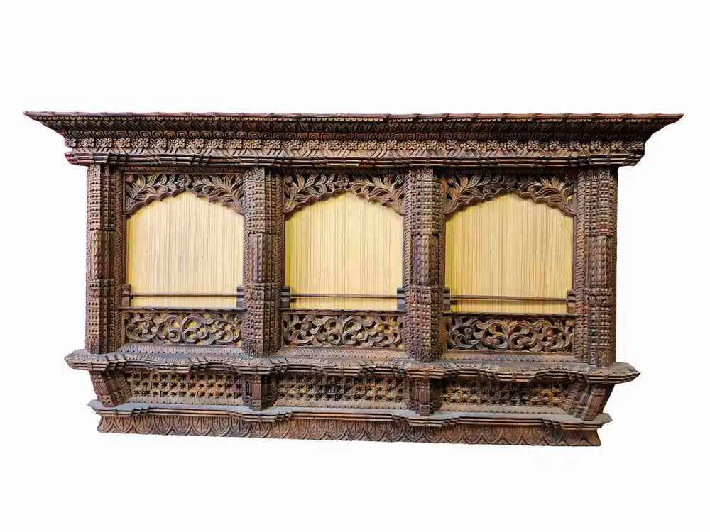 Fenêtre en Bois Naturel Sculptée à La Main