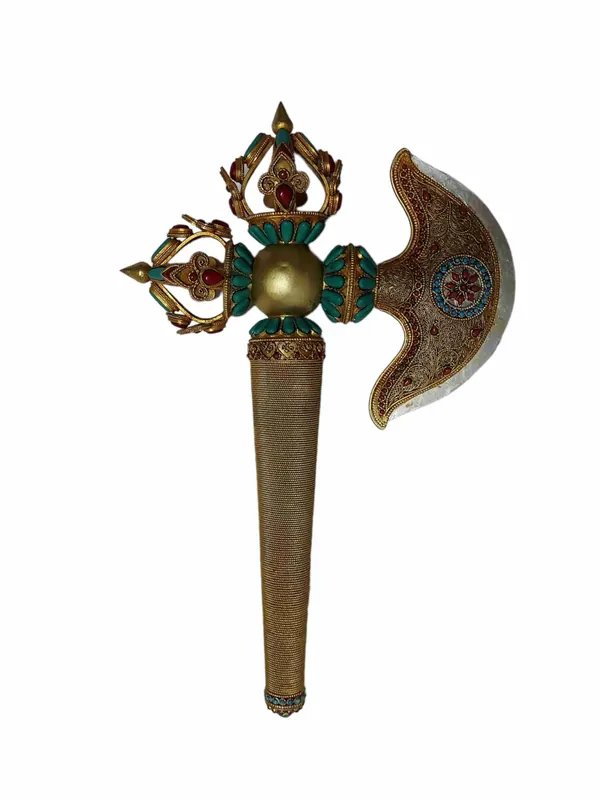 Hache en cuivre du bouddhisme vajrayana