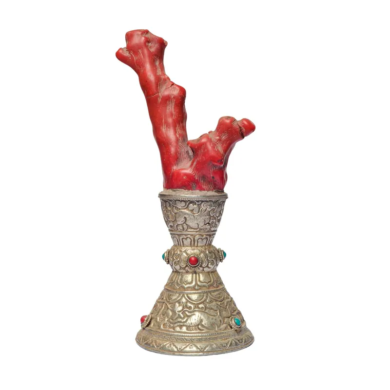 Sceau tibétain avec monture en corail rouge