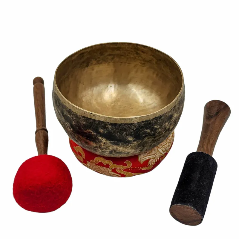 Bol chantant Kopre en sept métaux de bronze
