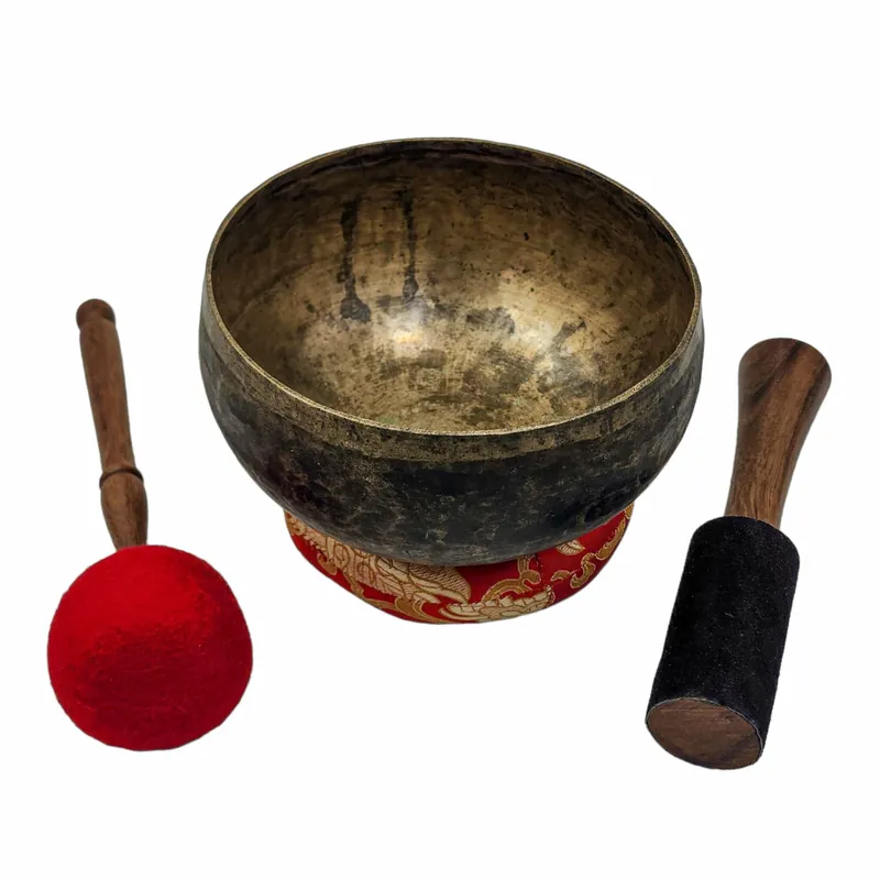 Bol chantant en bronze Kopre sept fois fait main