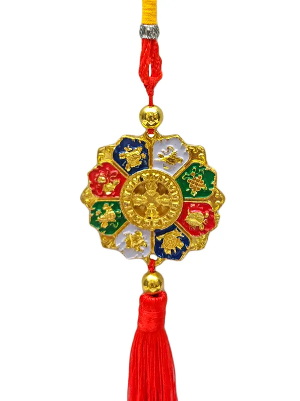 Amulette rituelle bouddhiste en métal suspendue