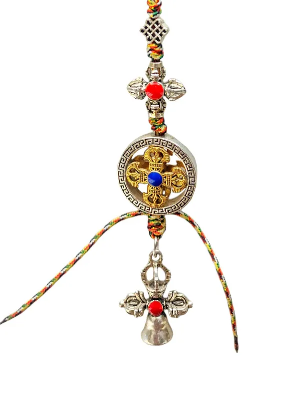 Amulette en métal de cloche double dorje pour la dévotion