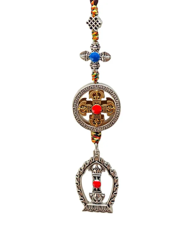Amulette en métal à double dorje pour la pratique du Vajrayana