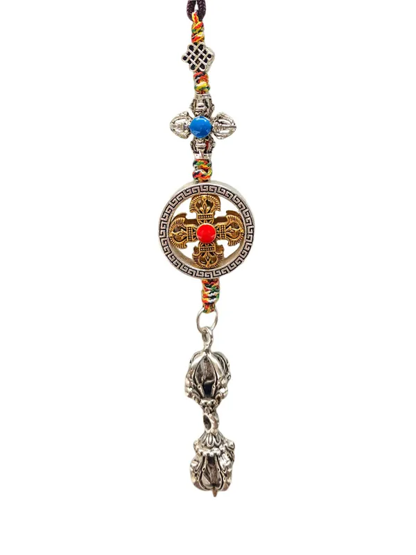 Amulette rituelle en métal en double dorje pour la force spirituelle