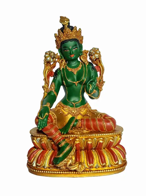 Statue bouddhiste de la Tara verte avec des sculptures intricées