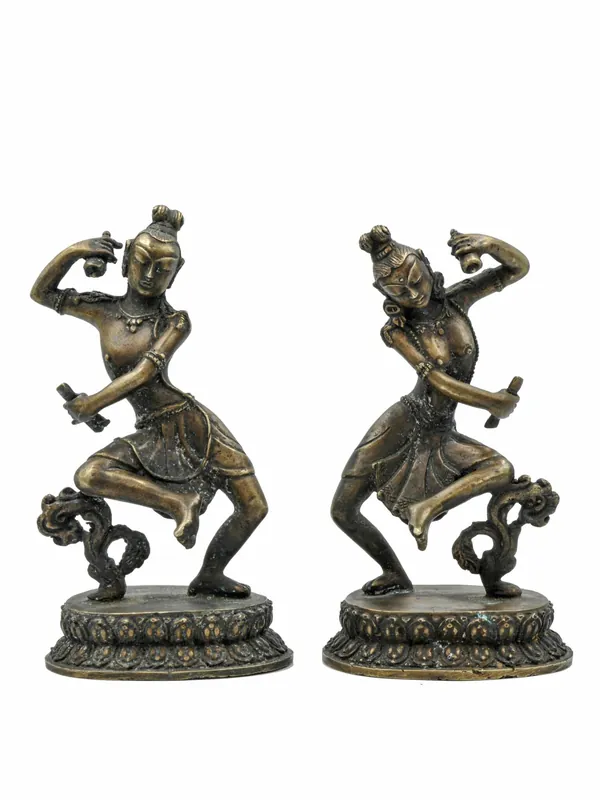 Statue en bronze de Chintamani Lokeshvara – Symbole de compassion et d’illumination