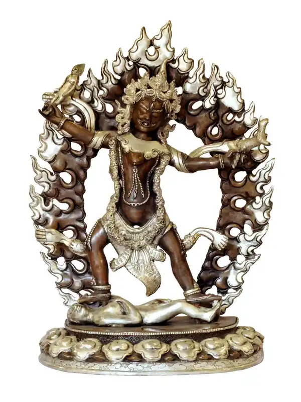 Statue en cuivre d’Ékajata pour la force spirituelle