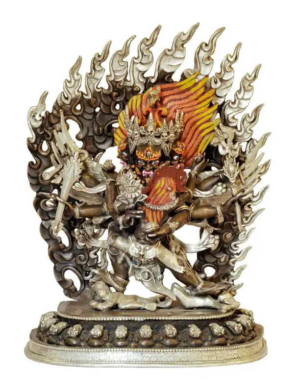 Statue majestueuse d’Hegriva en cuivre avec finition oxydée luxueuse