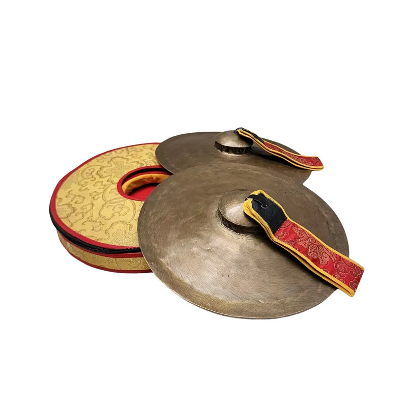 Jhyamta en cuivre : Instrument musical traditionnel népalais