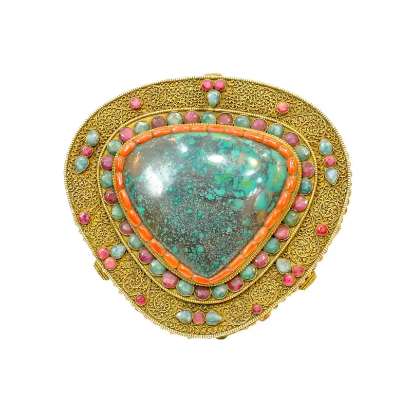 Gau en argent avec incrustations de corail et de turquoise
