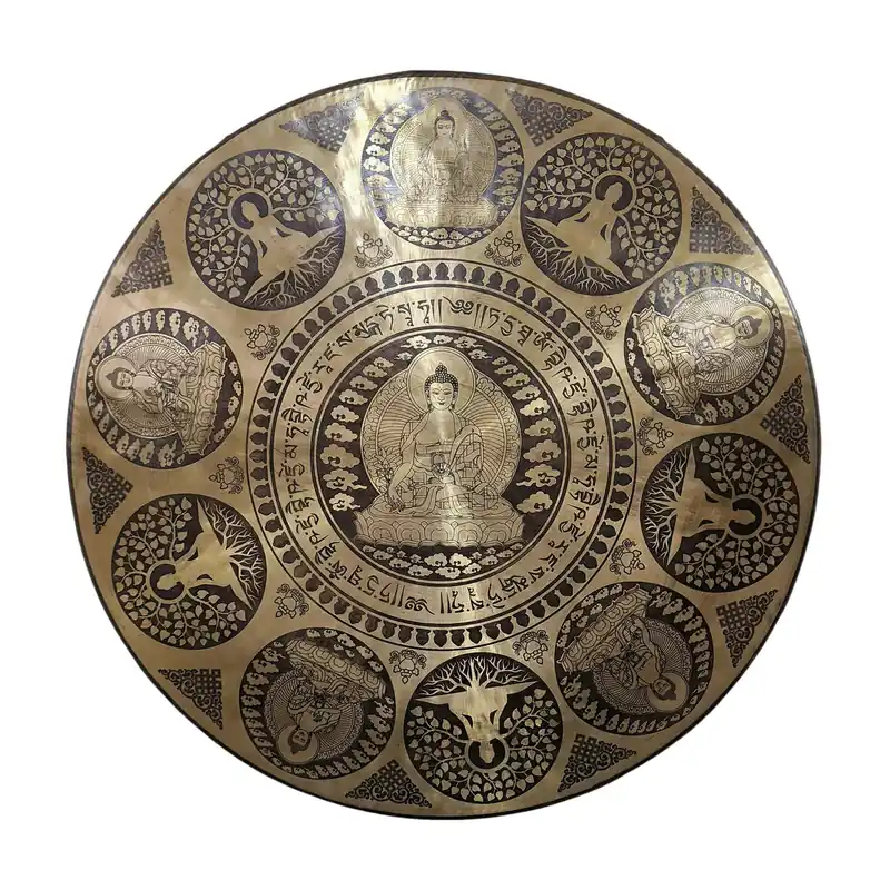 Tam Tam Gong présentant un Yogi Bouddha