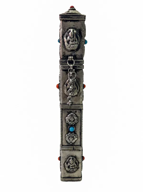 Support à encens en cuivre avec un design Ashtamangala