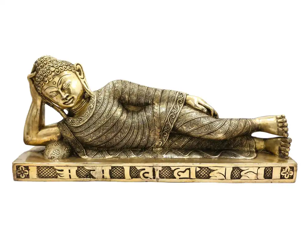 Statue du Bouddha Nirvana – Laiton avec finition brillante
