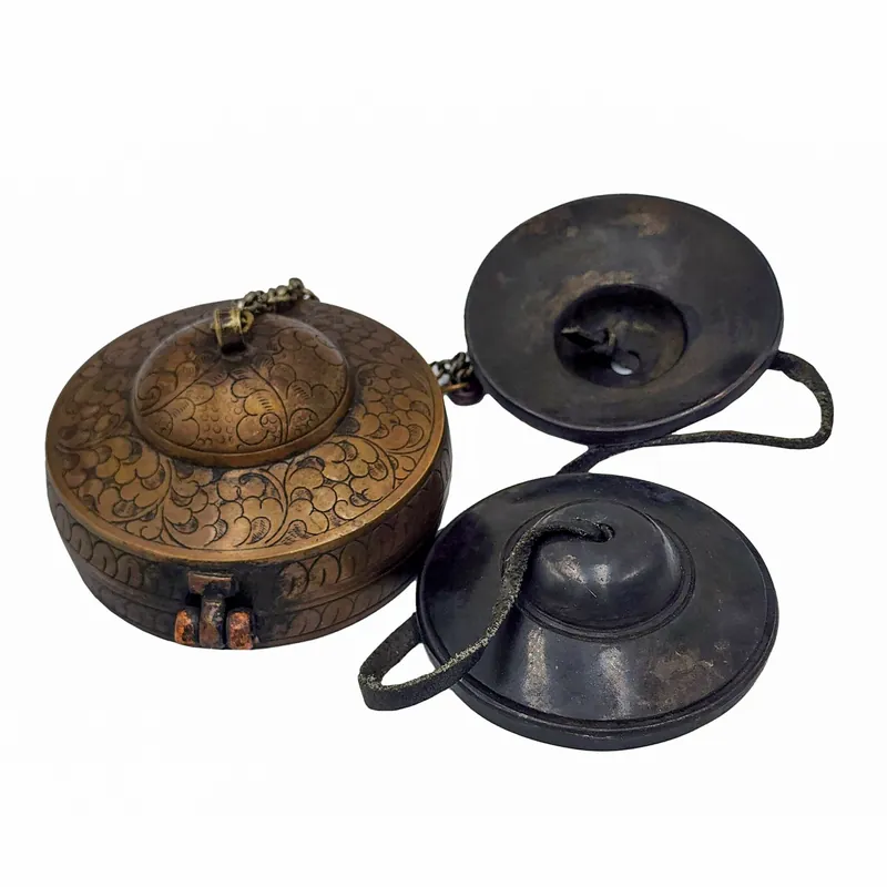 Tingsha en bronze avec couvercle pour la méditation